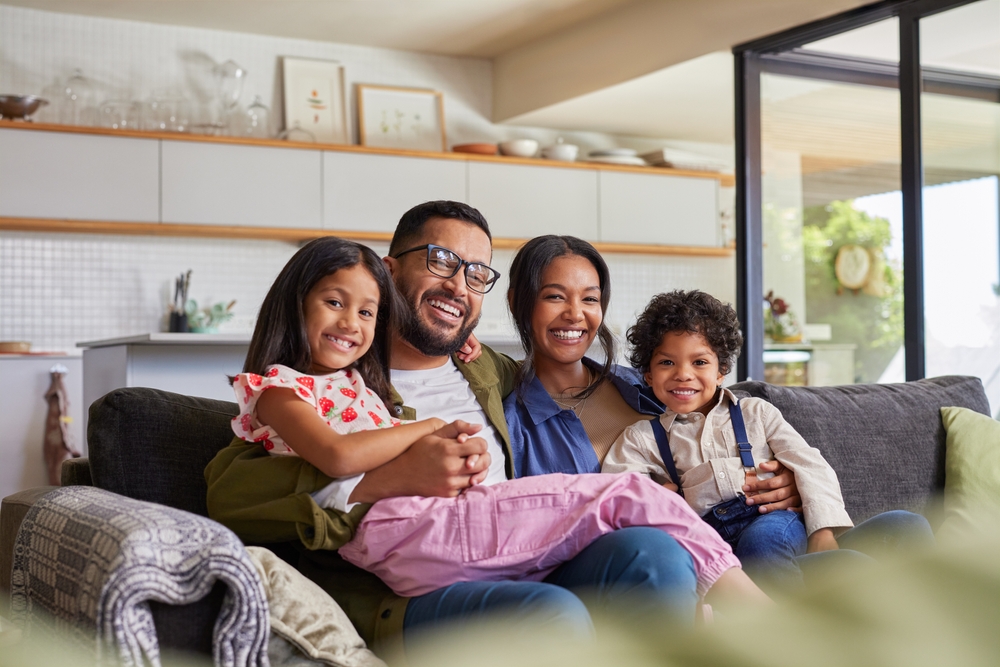 Happy,Multiethnic,Family,Having,Fun,At,Home,,Parents,And,Little Happy,Multiethnic,Family,Having,Fun,At,Home,,Parents,And,Little
